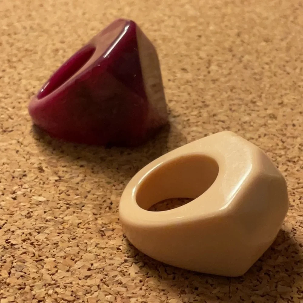 Set of Four unique color and material rings - Picture 3 of 4